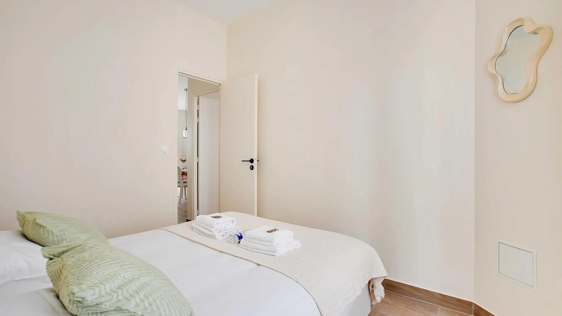 Charming Apartment - 2Br-6P - Sainte-Marguerite Paris